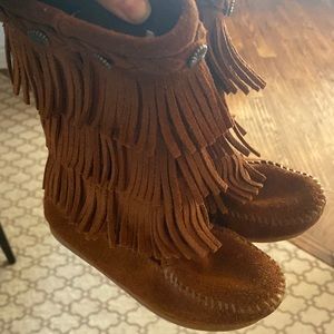 Minnetonka boots